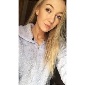 Meet your Posher, April